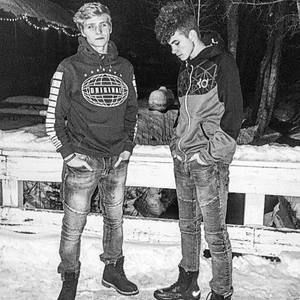 Meet your Posher, Ethan